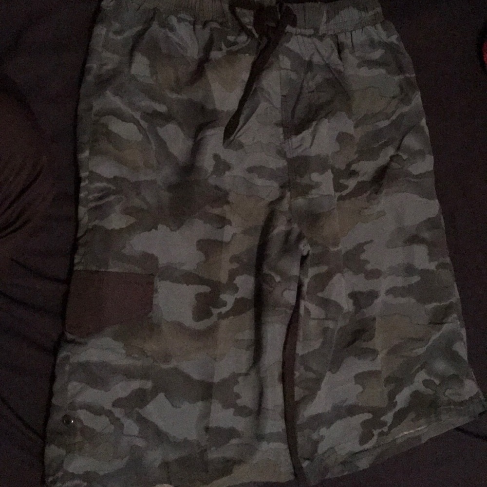 Swimming trunks camo blue